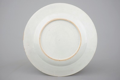 A fine Chinese famille rose plate &ldquo;The Romance of the Western Chamber&rdquo;, Yongzheng, 1722-1735
