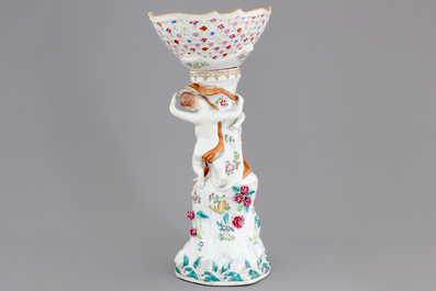 A rare Chinese export porcelain pierced fruit bowl on stand in Meissen style, Qianlong, 18th C.
