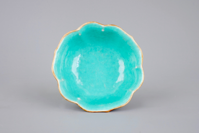 Five Chinese famille rose porcelain bowls, 19th C.
