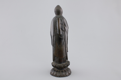 A bronze figure of a Guanyin on lotus flower, Ming Dynasty, 16/17th C