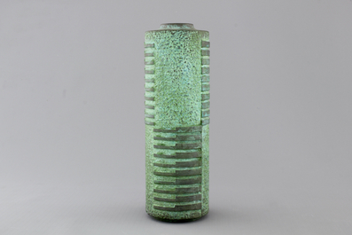 A Japanese green-patinated bronze cylindrical vase with wooden box, Showa period, 20th C.