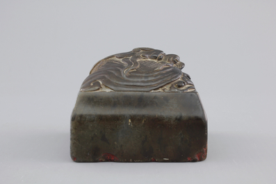 A Chinese carved hardstone square seal, ca. 1900