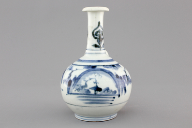 A small Japanese Arita silver-mounted kendi, 17/18th C.