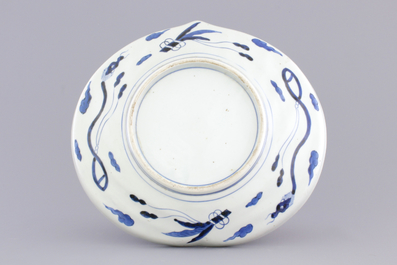 A Japanese leaf-shaped dish, 18/19th C.