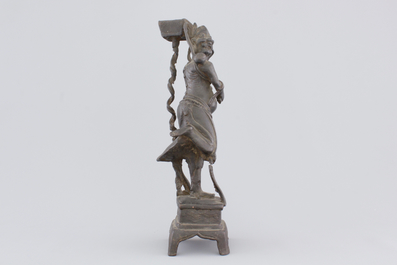 A Chinese figural bronze incense burner, 17/18th C.