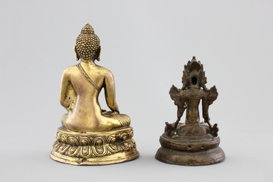 A Chinese gilt bronze seated buddha and a bronze Tara, 18/19th C.
