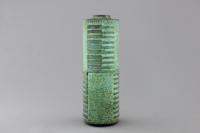 A Japanese green-patinated bronze cylindrical vase with wooden box, Showa period, 20th C.