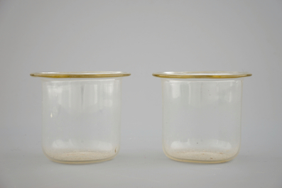 A fine pair of Canton enamel ink wells, 19th C.