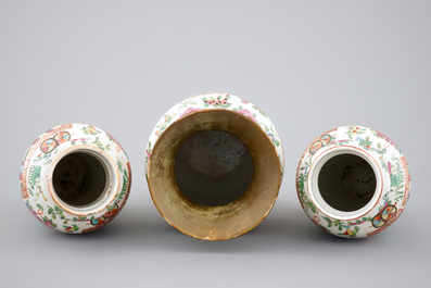 A set of three Chinese Canton rose medallion vases, ca. 1850