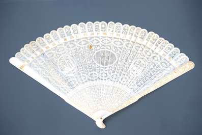 A Chinese carved ivory fan, Canton, 19th C.