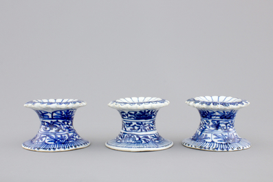 Three Chinese porcelain blue and white salts, Kangxi, ca. 1700