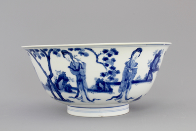 A blue and white Chinese porcelain bowl with "Long Elizas", Kangxi, ca. 1700