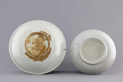 Two Chinese blue and white plates and two bowls, Ming Dynasty