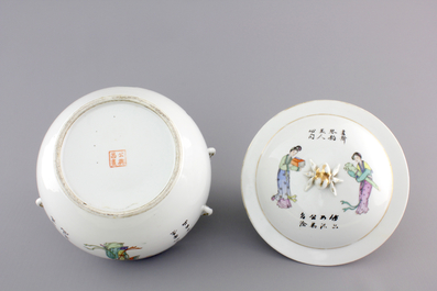 A Chinese porcelain famille rose bowl and cover, 19/20th C.