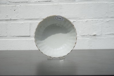 A small Chinese famille rose porcelain erotic subject bowl, 19th C.