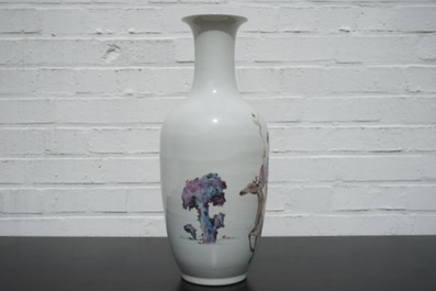 A fine slender Chinese famille rose porcelain vase, 19th C.