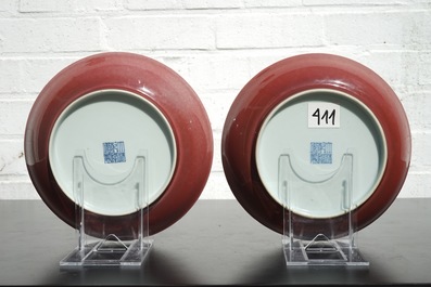A pair of Chinese porcelain copper-red glazed plates, 19/20th C.