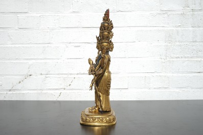 A fine Sino-Tibetan gilt bronze figure of Avalokitesvara, 17-18th C.