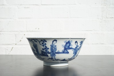 A blue and white Chinese porcelain bowl with "Long Elizas", Kangxi, ca. 1700