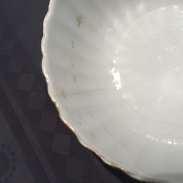 A small Chinese famille rose porcelain erotic subject bowl, 19th C.