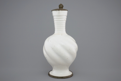 A large white Delft pewter-mounted jug with rope twist handle, 17th C.