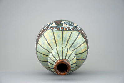 Un vase bouteille en gr&egrave;s de Boch K&eacute;ramis, 20&egrave;me
