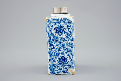 A fine blue and white Dutch Delft chinoiserie tea caddy, Kangxi style, ca. 1700