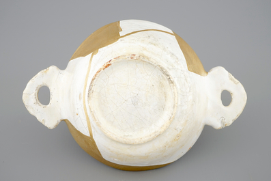 A white Dutch Delft porringer with kintsugi style repair, 17th C.
