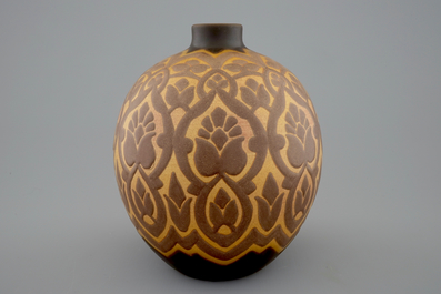 A Charles Catteau stoneware gr&egrave;s vase with floral design for Boch K&eacute;ramis, 1st half 20th C.