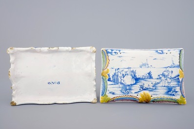 Une rare bo&icirc;te &agrave; bijoux et son couvercle en fa&iuml;ence de Delft polychrome, 18&egrave;me