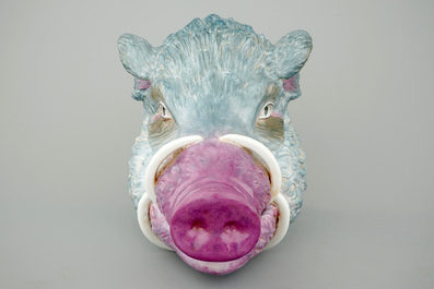 A porcelain boar's head tureen, Germany, 20th C.