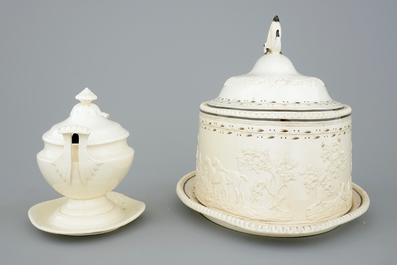 Twee witte creamware terrines, Engeland voor de Nederlandse markt, ca. 1800