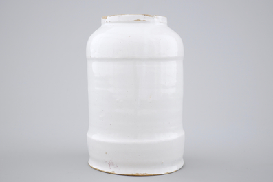 A Dutch Delft pharmacy jar 'Theriaca:', Makkum, Friesland, 18th C.