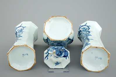 A fine three-piece blue and white Dutch Delft garniture, 18th C.
