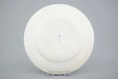 Un ensemble de 12 assiettes de la s&eacute;rie des mois en fa&iuml;ence de Delft, 19&egrave;me
