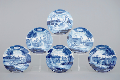 Un ensemble de 12 assiettes de la s&eacute;rie des mois en fa&iuml;ence de Delft, 19&egrave;me