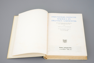Twee werken over Delfts aardewerk, w.o. Havard, Histoire de la fa&iuml;ence de Delft, 1878