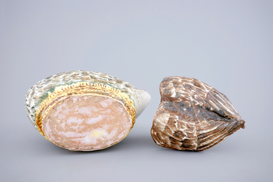 Une terrine en forme de canard en fa&iuml;ence, France, 18/19&egrave;me