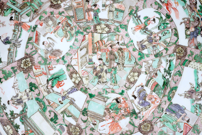 Un grand plat en porcelaine de Chine famille verte, Kangxi