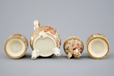 A Japanse three-piece Satsuma garniture, Meiji, ca. 1900