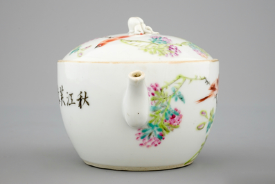 A Chinese qianjiang cai teapot, 19/20th C.