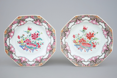 A collection of five Chinese famille rose plates, 18th C.