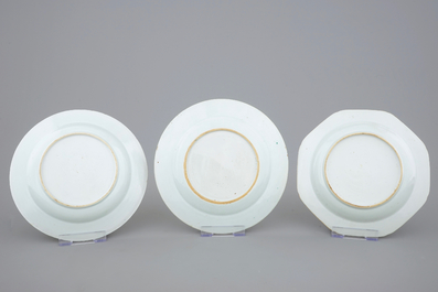 A collection of five Chinese famille rose plates, 18th C.