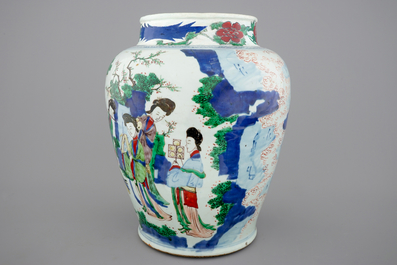 A large Chinese wucai vase, Transitional period, 1620-1683