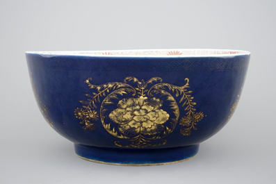 A large Chinese blue ground bowl with gilt decorations, 18th C.