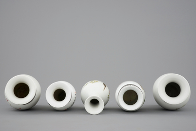 Five Chinese famille rose vases and a dish, Republic, 20th C.
