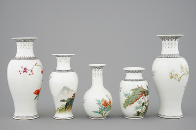 Five Chinese famille rose vases and a dish, Republic, 20th C.