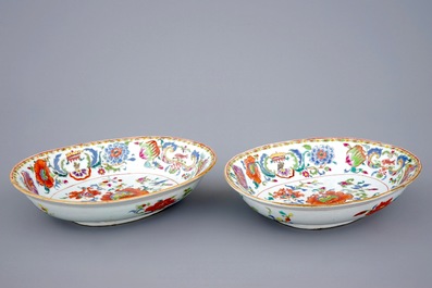 A rare pair of Chinese export porcelain "Pompadour" oval bowls, ca. 1745