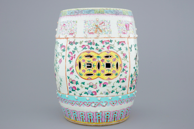 A Chinese famille rose garden seat, 19th C.