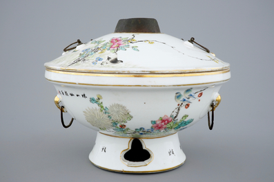 A fine Chinese famille rose warming bowl and cover, 19/20th C.
